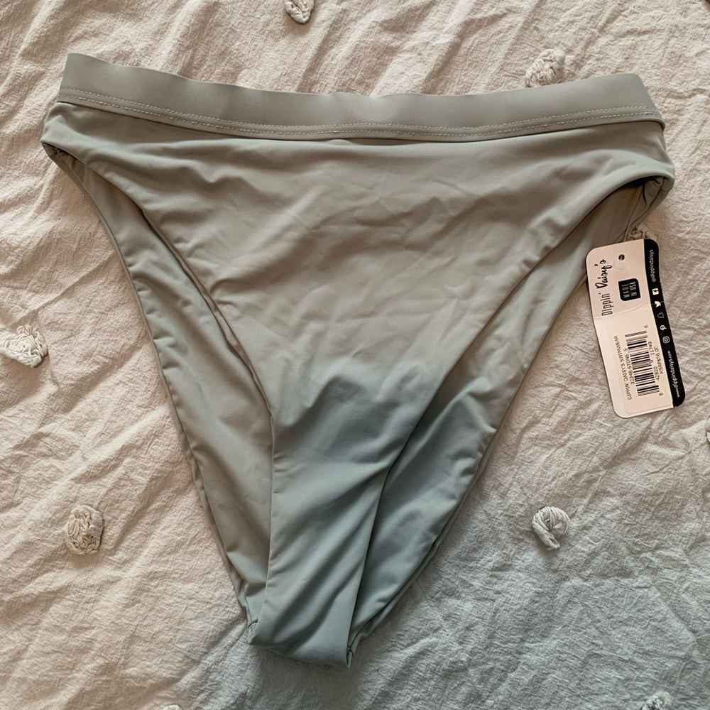 NWT Dippin Daisy Ultra Bikini Bottom in Stone